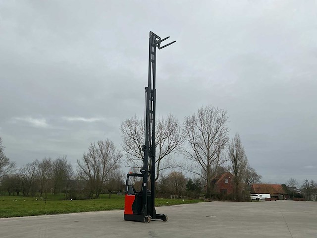 2017 linde r14hd-01 reach truck 9000 mm triplex - afbeelding 2 van  46