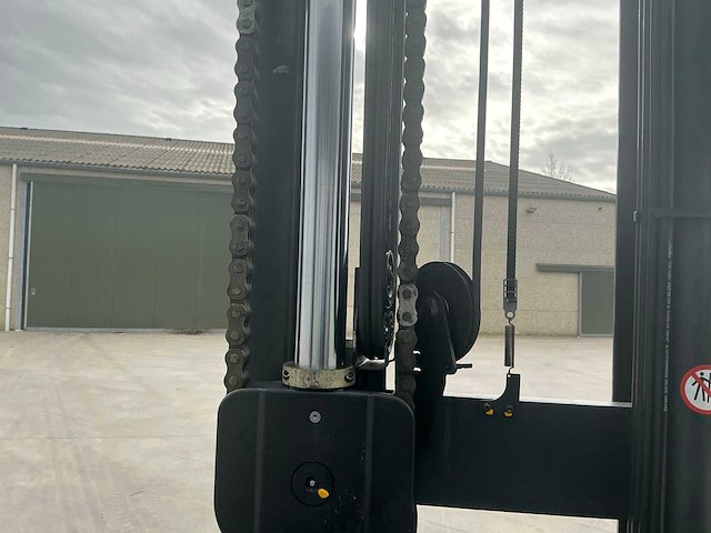 2017 linde r14hd-01 reach truck 9000 mm triplex - afbeelding 4 van  46