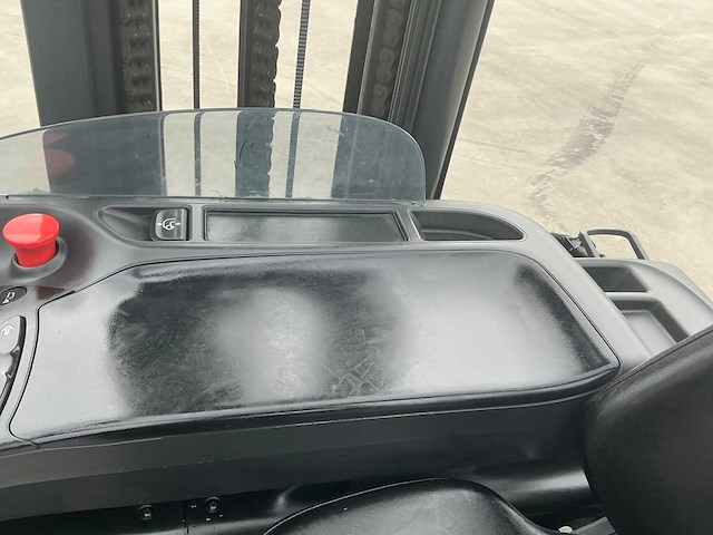 2017 linde r14hd-01 reach truck 9000 mm triplex - afbeelding 34 van  46