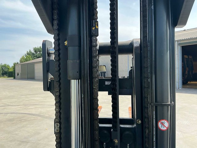 2017 linde r14hd-01 reach truck - afbeelding 6 van  56