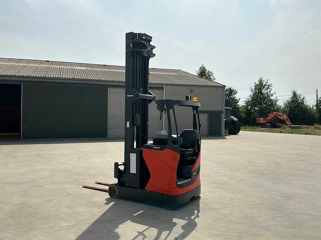 2017 linde r14hd-01 reach truck - afbeelding 14 van  56