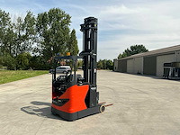 2017 linde r14hd-01 reach truck - afbeelding 1 van  5