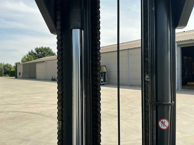 2017 linde r14hd-01 reach truck - afbeelding 4 van  54