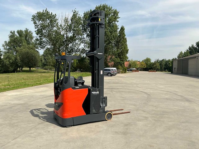 2017 linde r14hd-01 reach truck - afbeelding 1 van  54