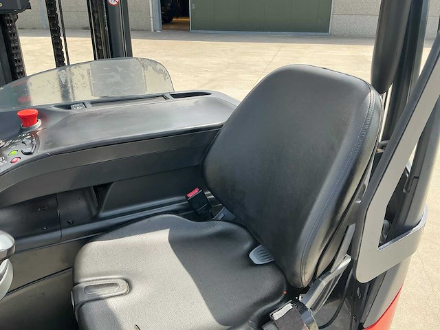 2017 linde r14hd-01 reach truck - afbeelding 37 van  54