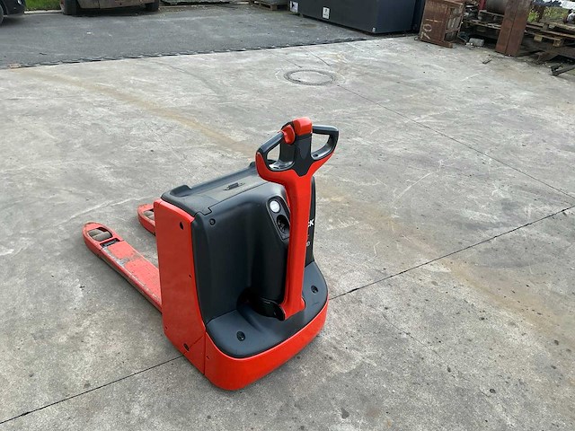 2017 linde t16 elektrische palletwagen - afbeelding 11 van  13