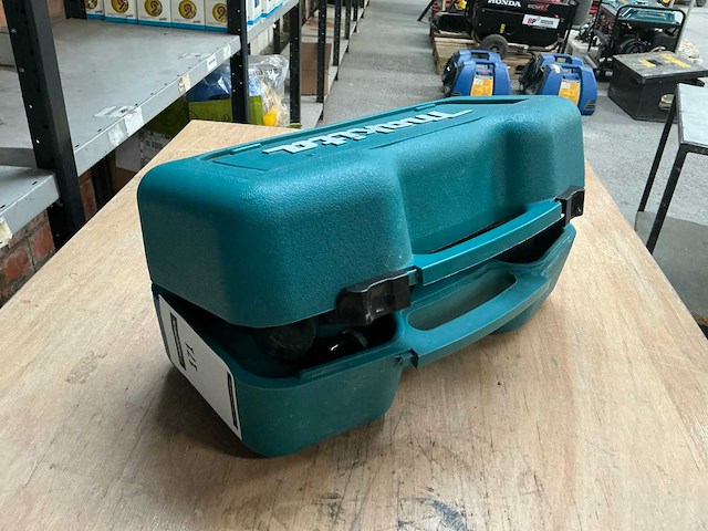 2017 makita 399172 a excentrische schuurmachine - afbeelding 4 van  4