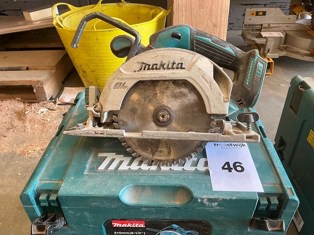 2017 makita dhs680 cirkelzaagmachine - afbeelding 1 van  5