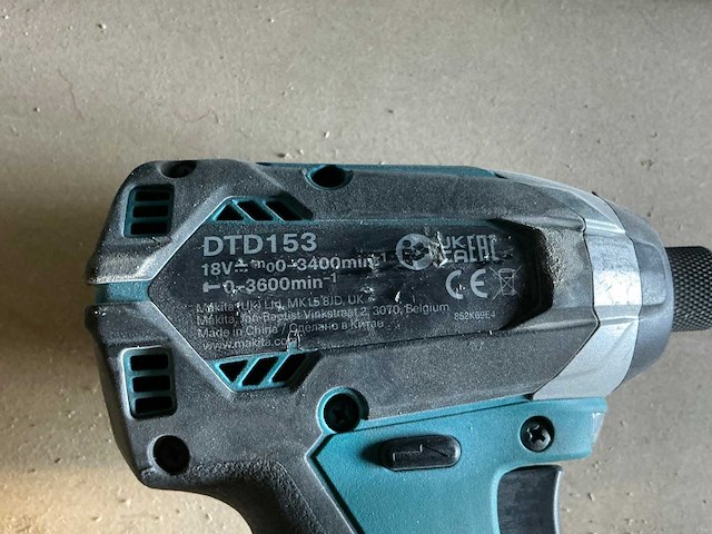 2017 makita dhs680 cirkelzaagmachine - afbeelding 3 van  12