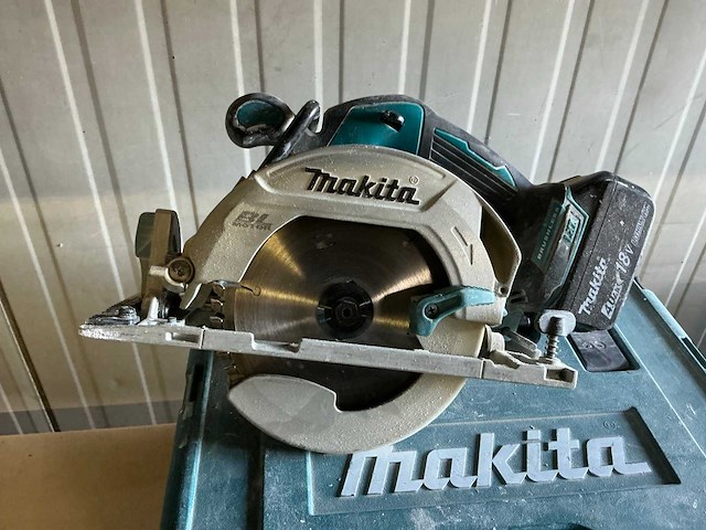 2017 makita dhs680 cirkelzaagmachine - afbeelding 6 van  12