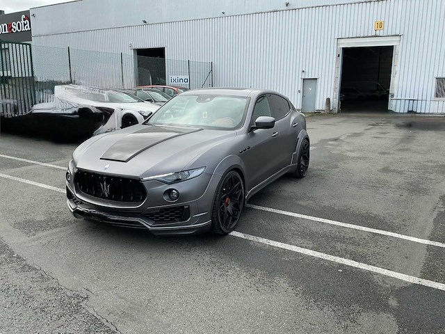 2017 maserati levante s personenauto - afbeelding 1 van  27