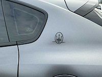 2017 maserati levante s personenauto - afbeelding 15 van  27