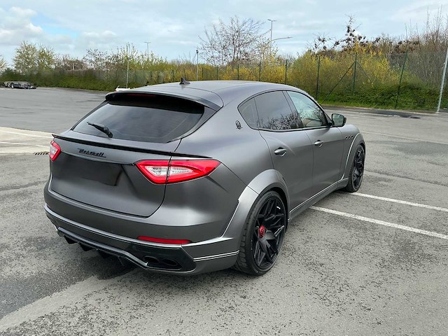 2017 maserati levante s personenauto - afbeelding 24 van  27