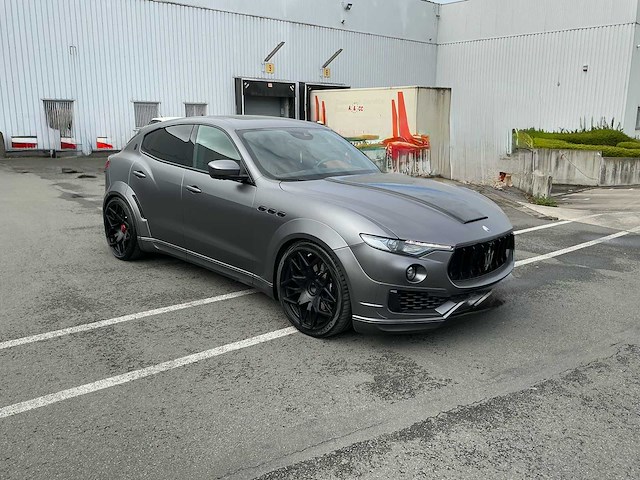 2017 maserati levante s personenauto - afbeelding 26 van  27