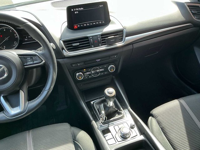 2017 mazda 3 personenauto - afbeelding 11 van  40