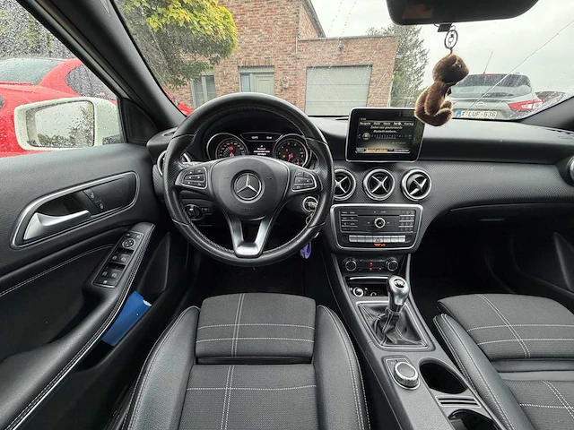 2017 mercedes-benz a 180 245g personenauto - afbeelding 5 van  32