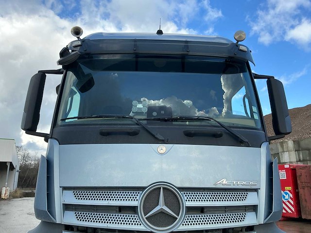 2017 mercedes-benz actros 963-0-c, 6x2 vrachtwagen met haakarmsysteem - afbeelding 6 van  74