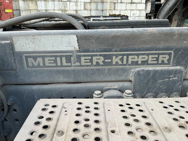 2017 mercedes-benz actros 963-0-c, 6x2 vrachtwagen met haakarmsysteem - afbeelding 46 van  74