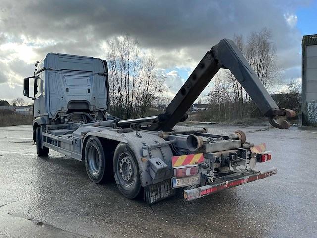 2017 mercedes-benz actros 963-0-c, 6x2 vrachtwagen met haakarmsysteem - afbeelding 63 van  74