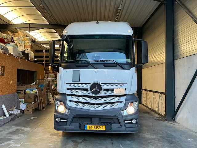2017 mercedes-benz actros vrachtwagen - afbeelding 2 van  37