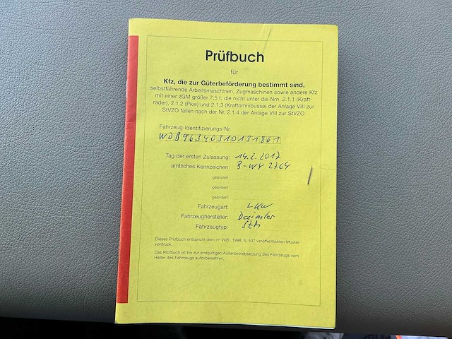 2017 mercedes-benz actros vrachtwagen - afbeelding 29 van  37