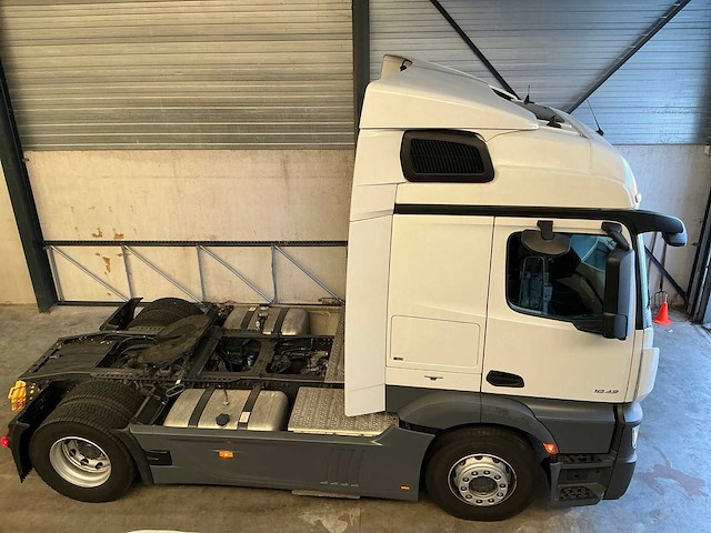 2017 mercedes-benz actros vrachtwagen - afbeelding 37 van  37