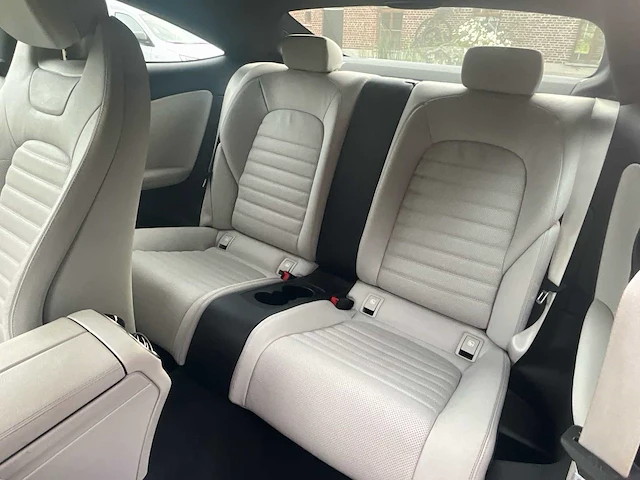 2017 mercedes-benz c 200 coupé - personenauto (uitzonderlijk staat) - afbeelding 37 van  80