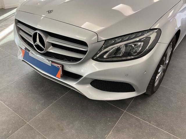 2017 mercedes-benz c-klasse c 180 d t bluetec avantgarde personenauto - afbeelding 2 van  28