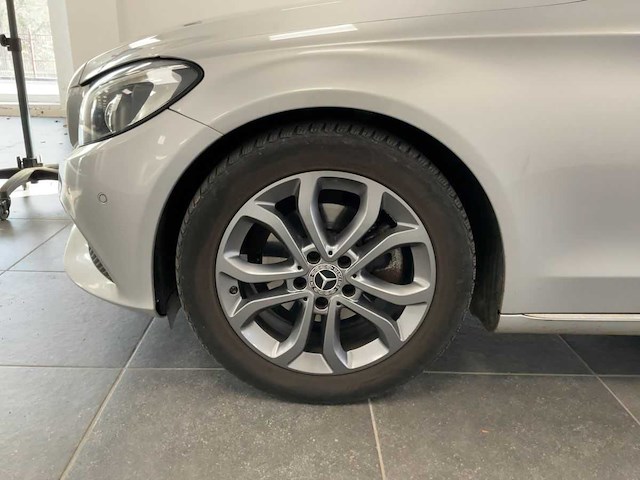 2017 mercedes-benz c-klasse c 180 d t bluetec avantgarde personenauto - afbeelding 18 van  28