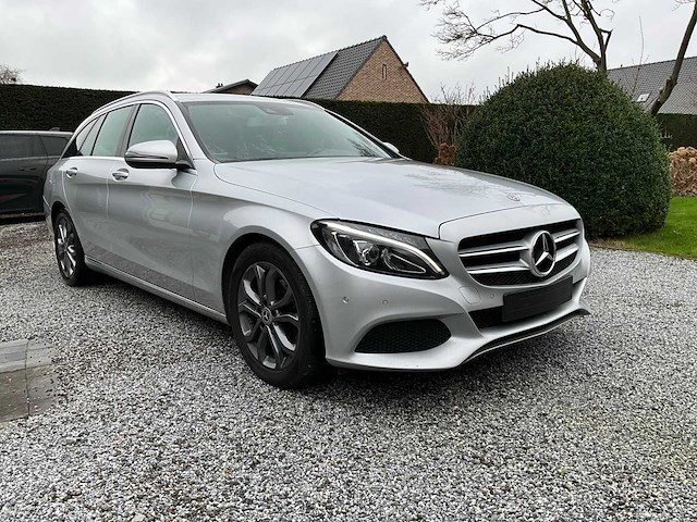 2017 mercedes-benz c-klasse c 180 d t bluetec avantgarde personenauto - afbeelding 2 van  41