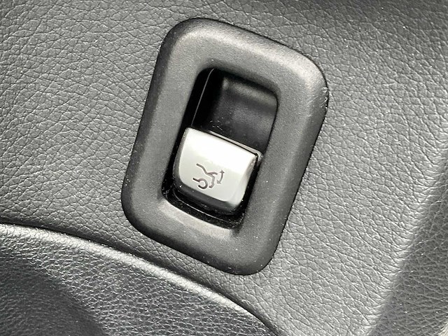 2017 mercedes-benz c-klasse c 180 d t bluetec avantgarde personenauto - afbeelding 14 van  41