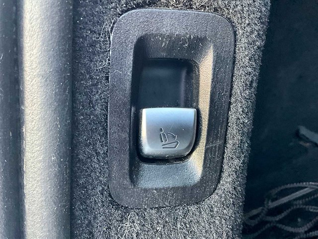 2017 mercedes-benz c-klasse c 180 d t bluetec avantgarde personenauto - afbeelding 26 van  41