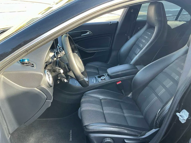 2017 mercedes-benz cla 180 personenauto - afbeelding 23 van  33
