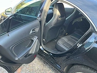 2017 mercedes-benz cla 180 personenauto - afbeelding 2 van  33