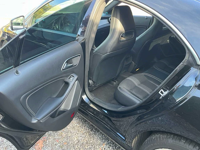 2017 mercedes-benz cla 180 personenauto - afbeelding 6 van  33