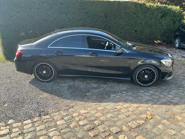 2017 mercedes-benz cla 180 personenauto - afbeelding 30 van  33
