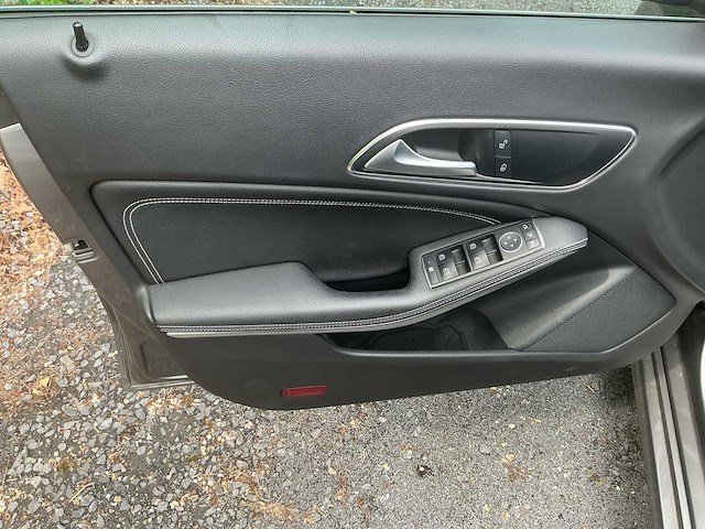 2017 mercedes-benz cla 200d 245g - afbeelding 7 van  35