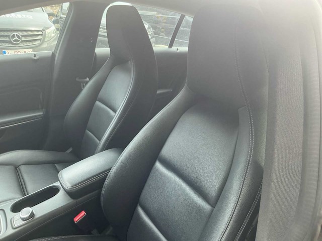 2017 mercedes-benz cla 200d 245g - afbeelding 11 van  48