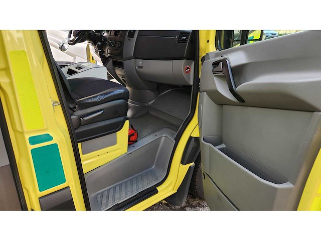 2017 mercedes-benz sprinter ambulances 190269km - afbeelding 22 van  43