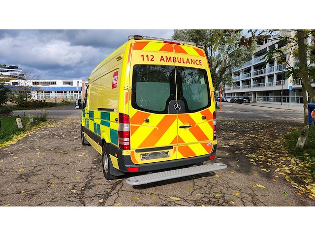 2017 mercedes-benz sprinter ambulances 190269km - afbeelding 39 van  43