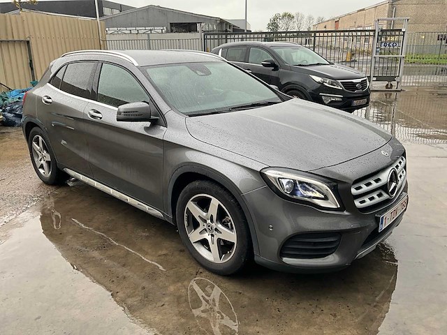 2017 mercedes-benz station wagen gla180 personenauto - afbeelding 8 van  14