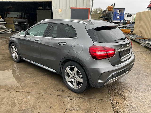2017 mercedes-benz station wagen gla180 personenauto - afbeelding 12 van  14