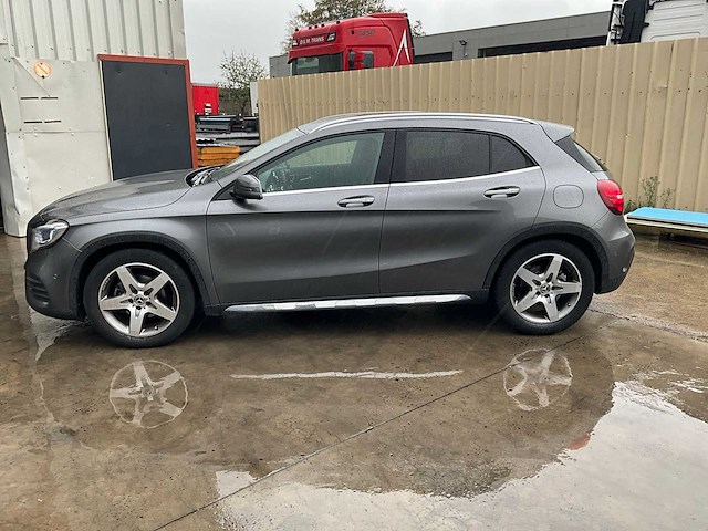 2017 mercedes-benz station wagen gla180 personenauto - afbeelding 13 van  14