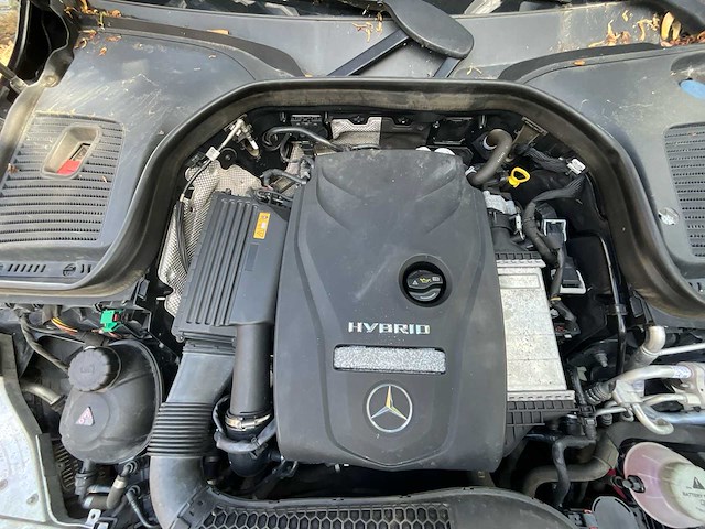 2017 mercedes glc stationwagen break mercedes benzine - afbeelding 17 van  29