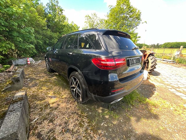 2017 mercedes glc stationwagen break mercedes benzine - afbeelding 16 van  29