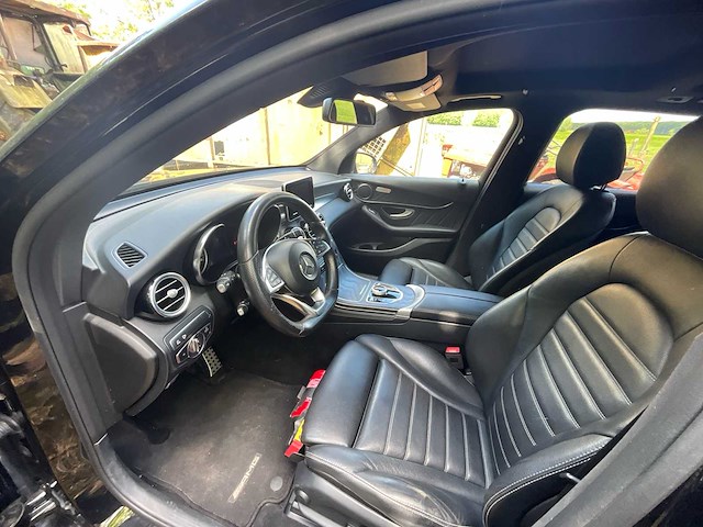 2017 mercedes glc stationwagen break mercedes benzine - afbeelding 29 van  29