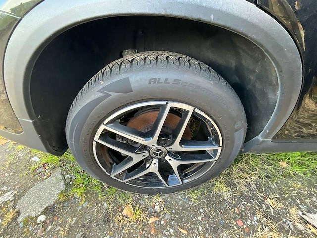 2017 mercedes glc stationwagen break mercedes benzine - afbeelding 21 van  40