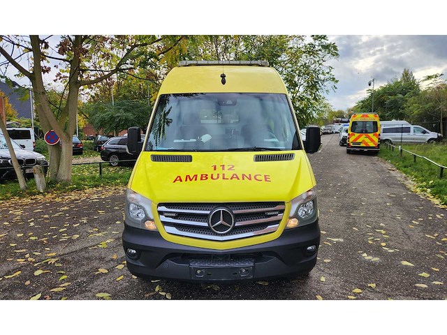 2017 mercedes sprinter ambulances | 119918km - afbeelding 9 van  44