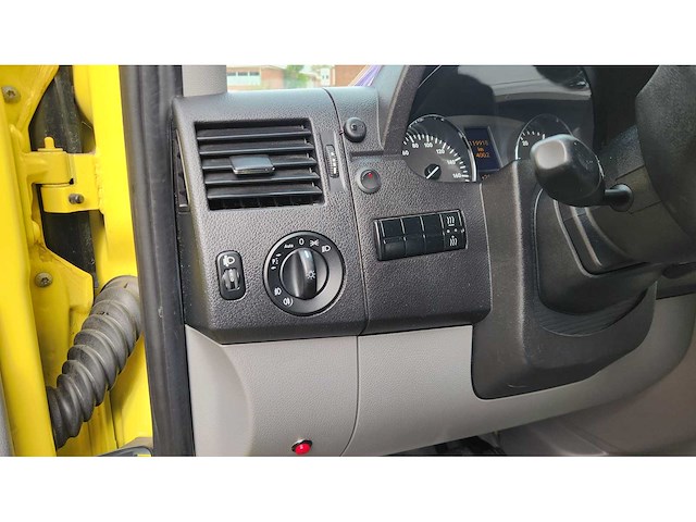 2017 mercedes sprinter ambulances | 119918km - afbeelding 19 van  44