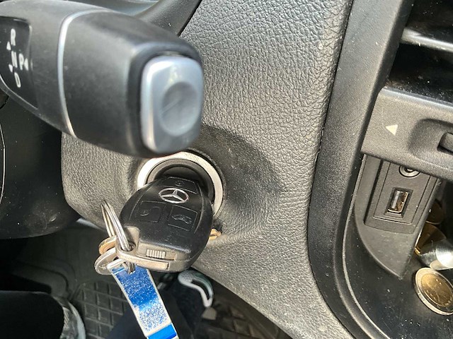 2017 mercedes vito lichte vracht - automaat - airco - trekhaak - afbeelding 28 van  57